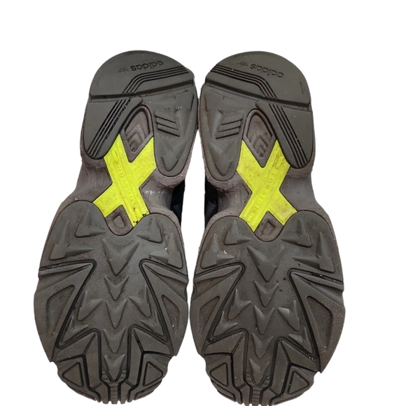 Adidas Yung-96 Carbon Grey Men's US 7 Shoes - Picture 4 of 5